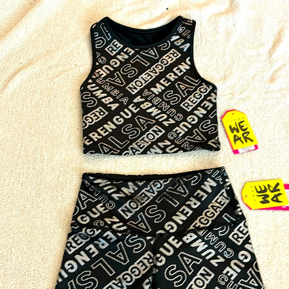 Zumba Happy Outfit. Black with Metallic print. BNWT. Women’s size XS